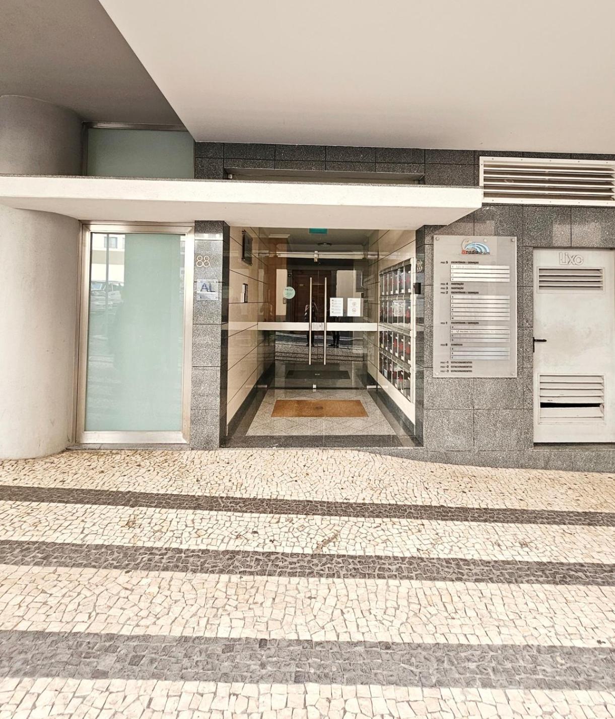 Anadia Atrium Apartment Funchal  Ngoại thất bức ảnh